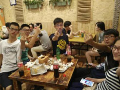 四更镇烧烤加盟,学烧烤技术,开烧烤店多少钱疯狂烤翅加盟
